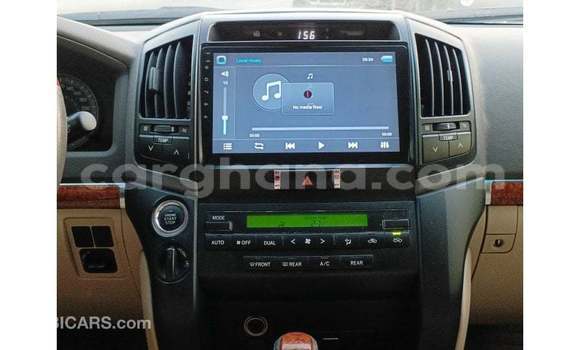 Ra Imported Toyota Land Cruiser funfun Ọkọ̀ in Import - Dubai ni Ashanti Ra Imported Toyota Land Cruiser funfun Ọkọ̀ in Import - Dubai ni Ashanti