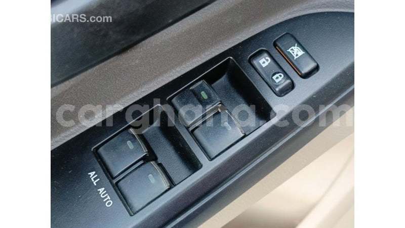 Big with watermark toyota land cruiser ashanti import dubai 52462