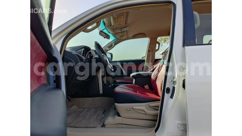 Big with watermark toyota prado ashanti import dubai 52463