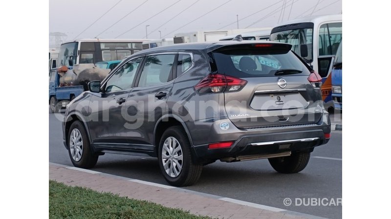 Big with watermark nissan rogue ashanti import dubai 52464