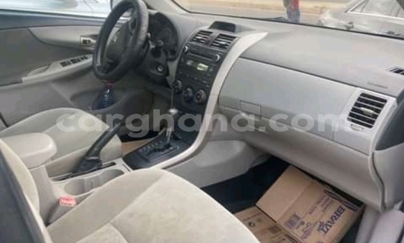 Ra Àlòkù Toyota Corolla Silver Ọkọ̀ in Accra ni Greater Accra Ra Àlòkù Toyota Corolla Silver Ọkọ̀ in Accra ni Greater Accra