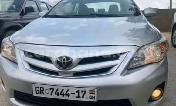 Ra Àlòkù Toyota Corolla Silver Ọkọ̀ in Accra ni Greater Accra Ra Àlòkù Toyota Corolla Silver Ọkọ̀ in Accra ni Greater Accra