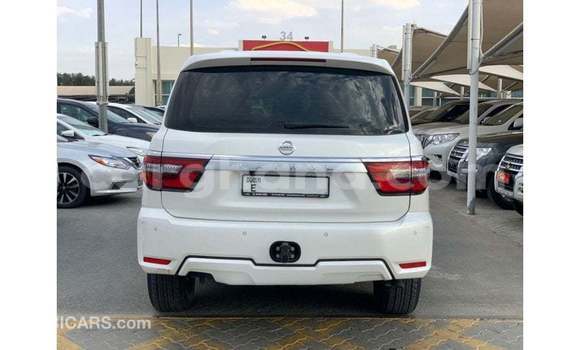 Buy Import Nissan Patrol White Car in Import - Dubai in Ashanti Buy Import Nissan Patrol White Car in Import - Dubai in Ashanti