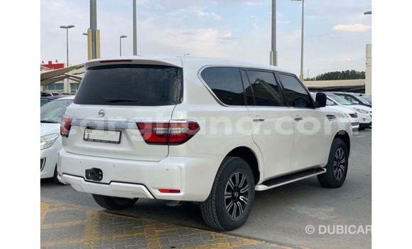 Buy Import Nissan Patrol White Car in Import - Dubai in Ashanti Buy Import Nissan Patrol White Car in Import - Dubai in Ashanti