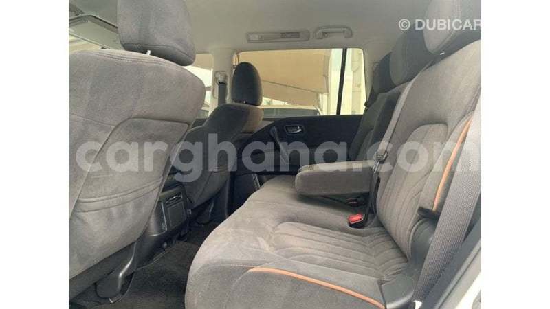 Big with watermark nissan patrol ashanti import dubai 52472