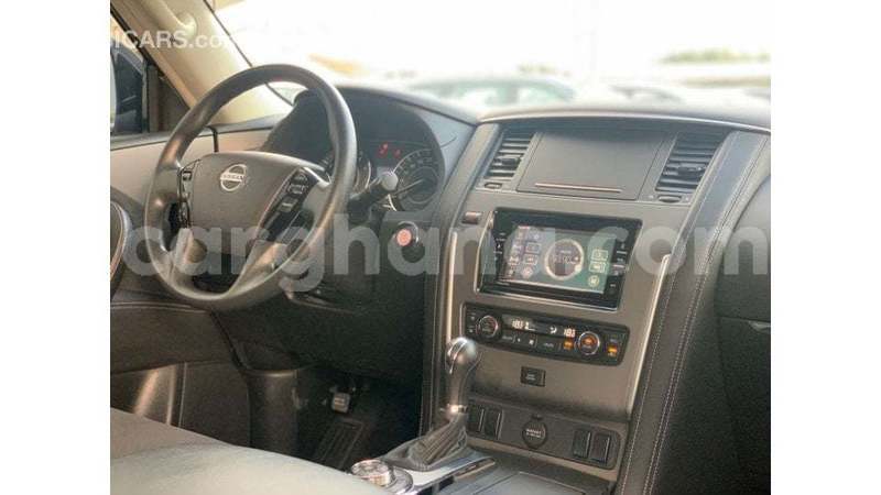 Big with watermark nissan patrol ashanti import dubai 52472