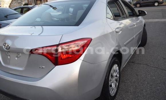 Sayi Na hannu Toyota Camry Azurfa Mota in Accra a Greater Accra Sayi Na hannu Toyota Camry Azurfa Mota in Accra a Greater Accra