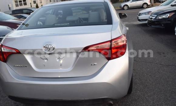 Sayi Na hannu Toyota Camry Azurfa Mota in Accra a Greater Accra Sayi Na hannu Toyota Camry Azurfa Mota in Accra a Greater Accra