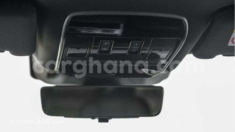 Big with watermark land rover range rover ashanti import dubai 52487