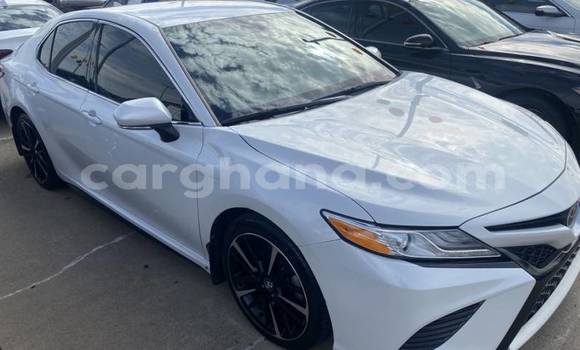 Buy Used Toyota Camry White Car in Accra in Greater Accra Buy Used Toyota Camry White Car in Accra in Greater Accra