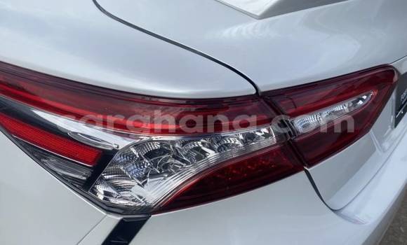 Buy Used Toyota Camry White Car in Accra in Greater Accra Buy Used Toyota Camry White Car in Accra in Greater Accra
