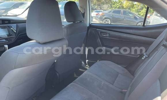 Sayi Na hannu Toyota Corolla White Mota in Accra a Greater Accra Sayi Na hannu Toyota Corolla White Mota in Accra a Greater Accra