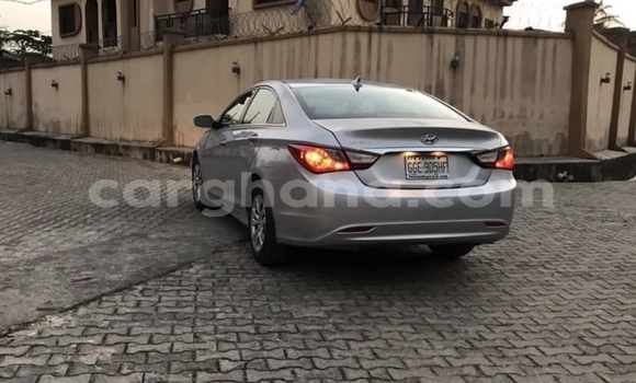 Buy Used Hyundai Sonata Silver Car in Accra in Greater Accra Buy Used Hyundai Sonata Silver Car in Accra in Greater Accra