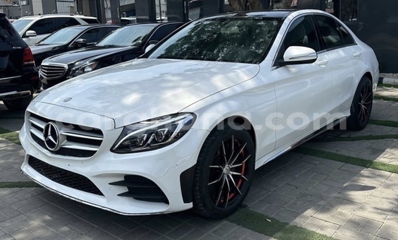 Buy Used Mercedes‒Benz C–Class White Car in Accra in Greater Accra