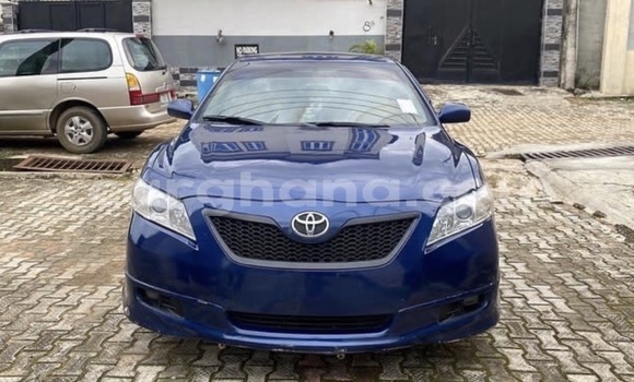 Ra Àlòkù Toyota Camry Blue Ọkọ̀ in Accra ni Greater Accra