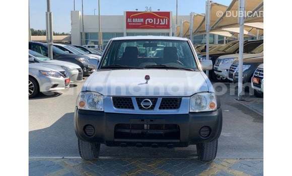 Ra Imported Nissan Pickup funfun Ọkọ̀ in Import - Dubai ni Ashanti Ra Imported Nissan Pickup funfun Ọkọ̀ in Import - Dubai ni Ashanti