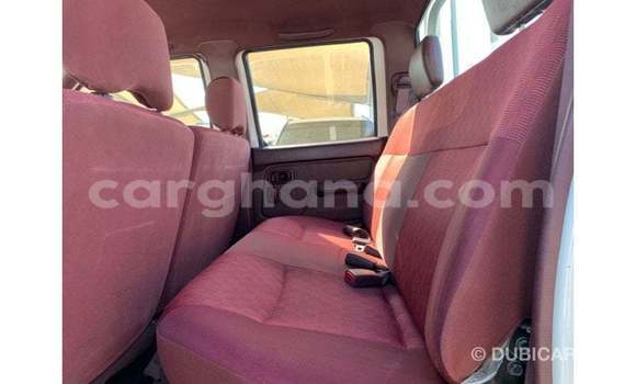 Ra Imported Nissan Pickup funfun Ọkọ̀ in Import - Dubai ni Ashanti Ra Imported Nissan Pickup funfun Ọkọ̀ in Import - Dubai ni Ashanti