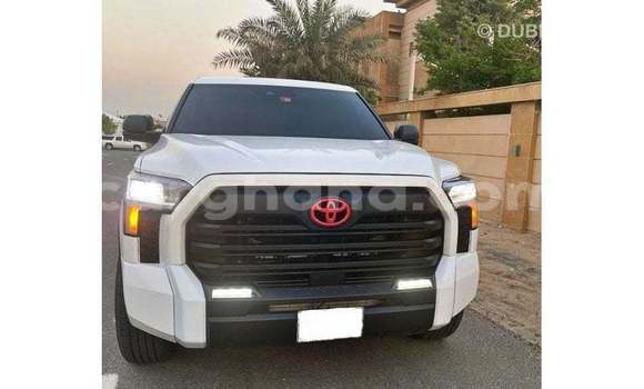 Sayi Imported Toyota Tundra White Mota in Import - Dubai a Ashanti Sayi Imported Toyota Tundra White Mota in Import - Dubai a Ashanti