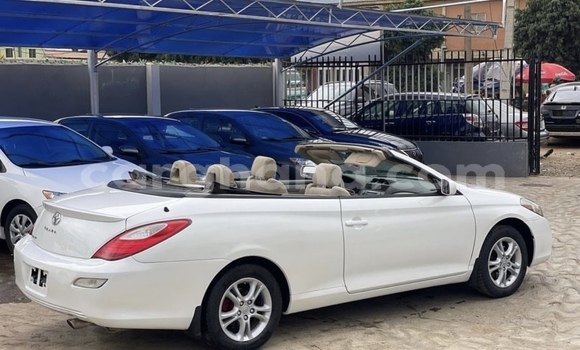 Buy Used Toyota Solara White Car in Accra in Greater Accra Buy Used Toyota Solara White Car in Accra in Greater Accra