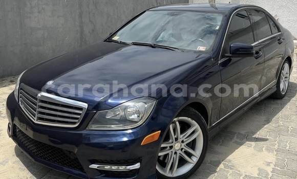Ra Àlòkù Mercedes‒Benz C–Class Blue Ọkọ̀ in Accra ni Greater Accra