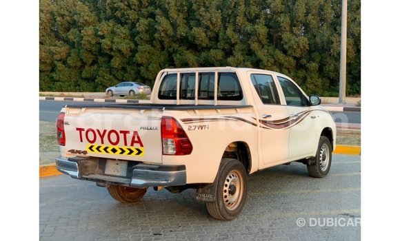Buy Import Toyota Hilux White Car in Import - Dubai in Ashanti Buy Import Toyota Hilux White Car in Import - Dubai in Ashanti
