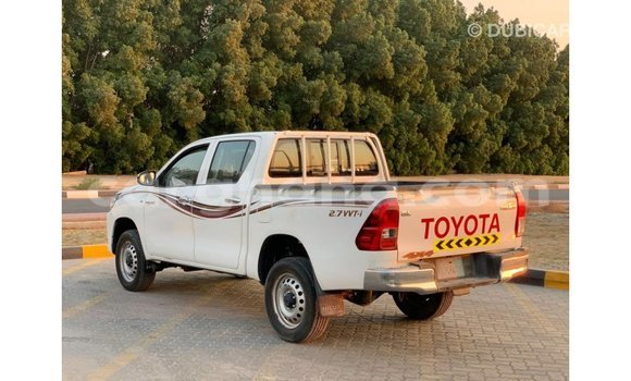 Buy Import Toyota Hilux White Car in Import - Dubai in Ashanti Buy Import Toyota Hilux White Car in Import - Dubai in Ashanti