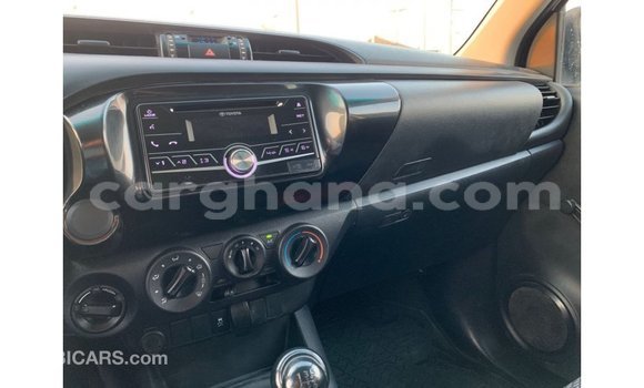 Buy Import Toyota Hilux White Car in Import - Dubai in Ashanti Buy Import Toyota Hilux White Car in Import - Dubai in Ashanti