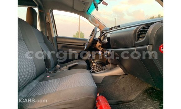 Buy Import Toyota Hilux White Car in Import - Dubai in Ashanti Buy Import Toyota Hilux White Car in Import - Dubai in Ashanti