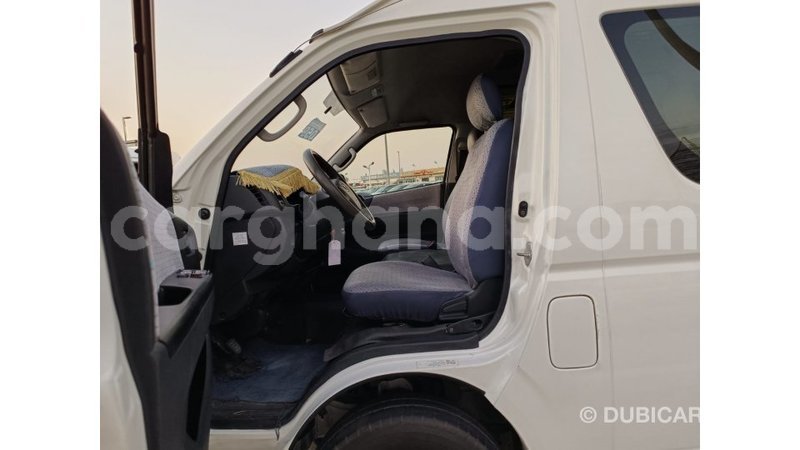 Big with watermark toyota hiace ashanti import dubai 52577