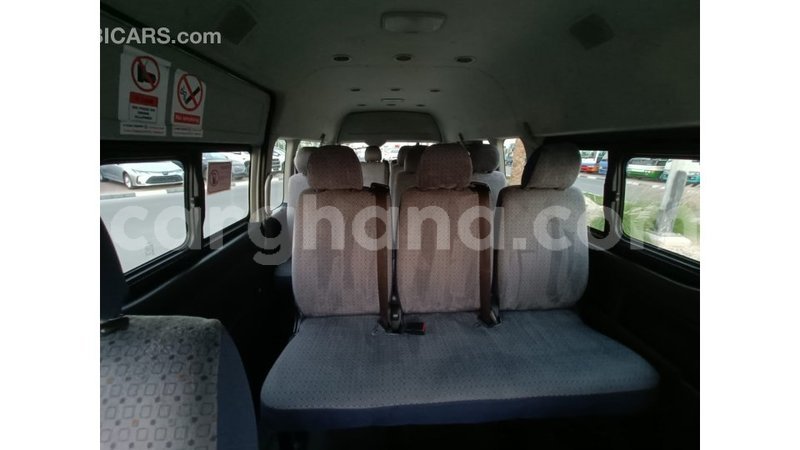 Big with watermark toyota hiace ashanti import dubai 52577