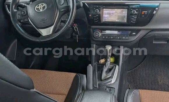 Sayi Na hannu Toyota Corolla White Mota in Accra a Greater Accra Sayi Na hannu Toyota Corolla White Mota in Accra a Greater Accra