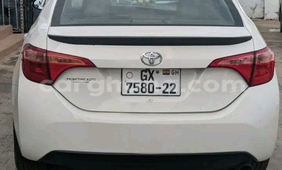 Sayi Na hannu Toyota Corolla White Mota in Accra a Greater Accra Sayi Na hannu Toyota Corolla White Mota in Accra a Greater Accra