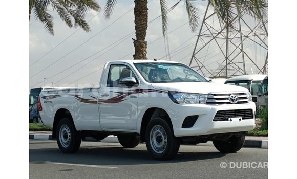 Buy Import Toyota Hilux White Car in Import - Dubai in Ashanti Buy Import Toyota Hilux White Car in Import - Dubai in Ashanti