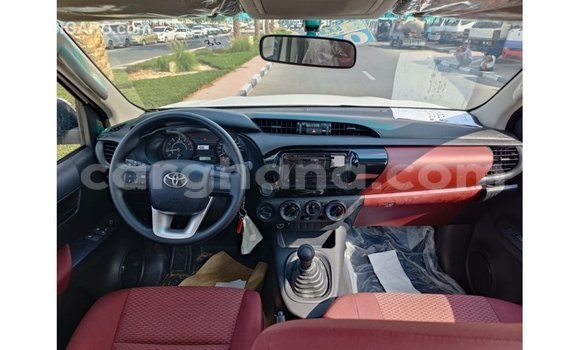 Buy Import Toyota Hilux White Car in Import - Dubai in Ashanti Buy Import Toyota Hilux White Car in Import - Dubai in Ashanti