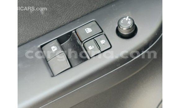 Buy Import Toyota Hilux White Car in Import - Dubai in Ashanti Buy Import Toyota Hilux White Car in Import - Dubai in Ashanti