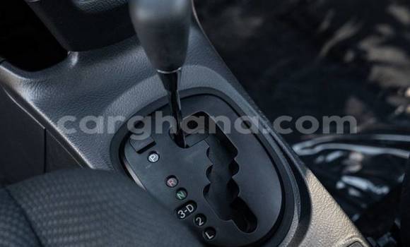 Ra Àlòkù Toyota Yaris Silver Ọkọ̀ in Accra ni Greater Accra Ra Àlòkù Toyota Yaris Silver Ọkọ̀ in Accra ni Greater Accra