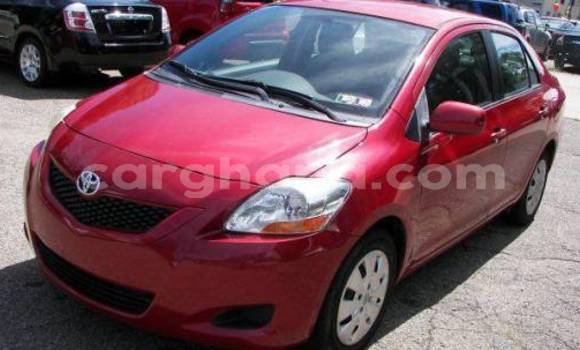 Ra Àlòkù Toyota Yaris Red Ọkọ̀ in Accra ni Greater Accra Ra Àlòkù Toyota Yaris Red Ọkọ̀ in Accra ni Greater Accra