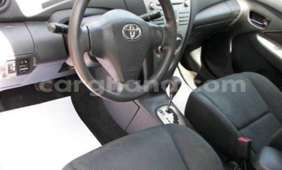 Sayi Na hannu Toyota Yaris Red Mota in Accra a Greater Accra Sayi Na hannu Toyota Yaris Red Mota in Accra a Greater Accra