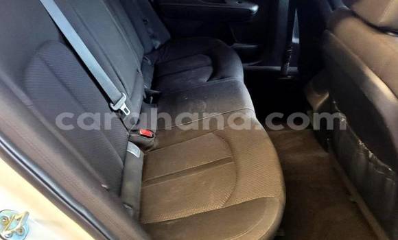 Ra Àlòkù Kia Optima funfun Ọkọ̀ in Accra ni Greater Accra Ra Àlòkù Kia Optima funfun Ọkọ̀ in Accra ni Greater Accra