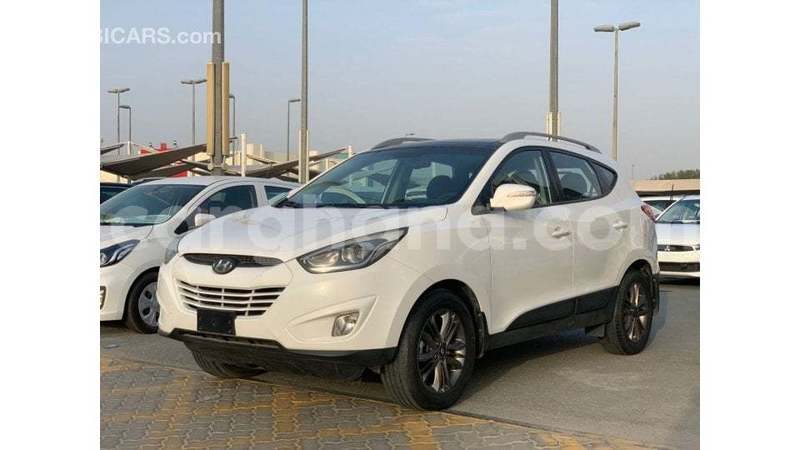 Big with watermark hyundai tucson ashanti import dubai 52600