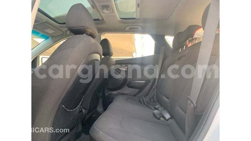 Big with watermark hyundai tucson ashanti import dubai 52600