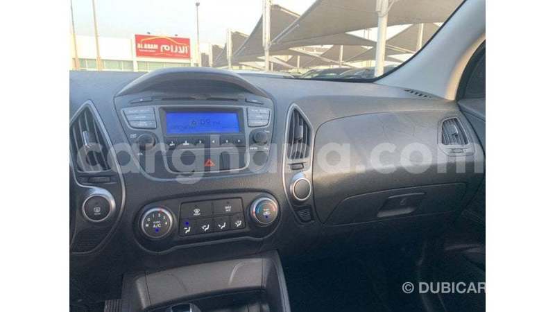 Big with watermark hyundai tucson ashanti import dubai 52600