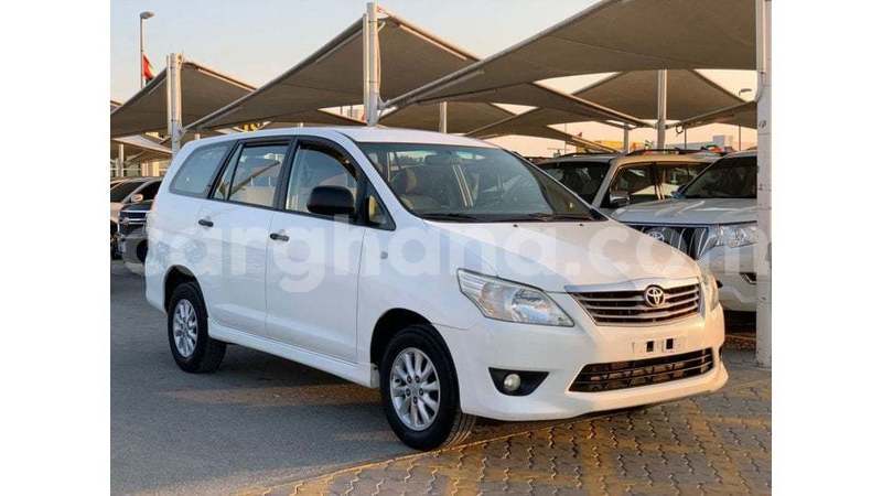 Big with watermark toyota innova ashanti import dubai 52601