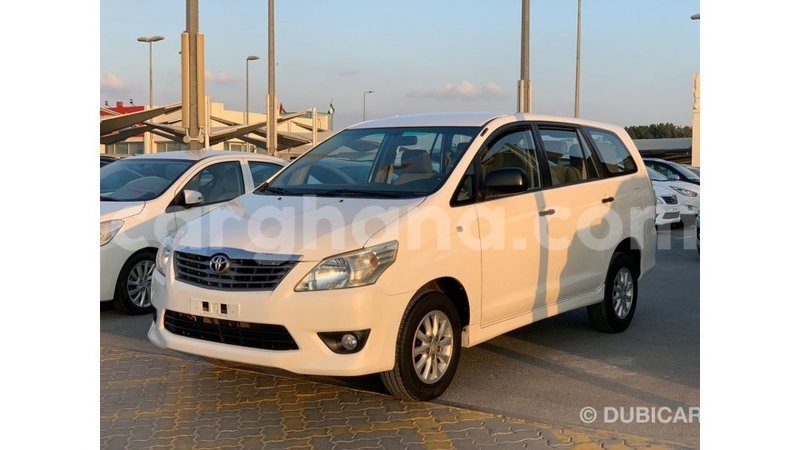 Big with watermark toyota innova ashanti import dubai 52601