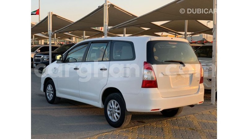 Big with watermark toyota innova ashanti import dubai 52601