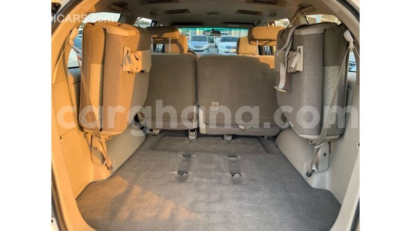 Big with watermark toyota innova ashanti import dubai 52601