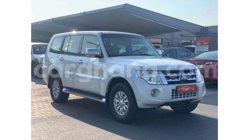 Big with watermark mitsubishi pajero ashanti import dubai 52608