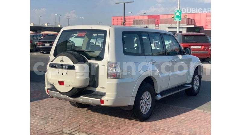 Big with watermark mitsubishi pajero ashanti import dubai 52608