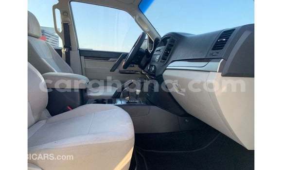 Sayi Imported Mitsubishi Pajero White Mota in Import - Dubai a Ashanti Sayi Imported Mitsubishi Pajero White Mota in Import - Dubai a Ashanti