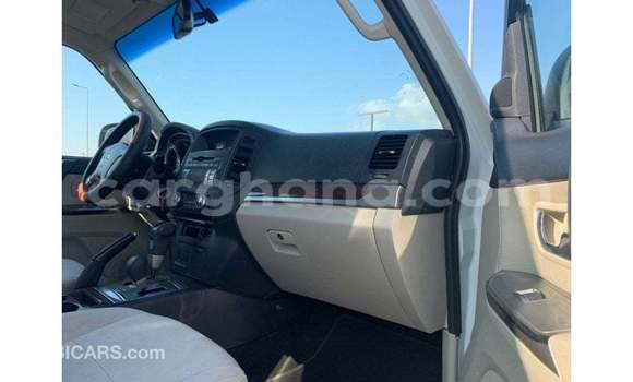 Sayi Imported Mitsubishi Pajero White Mota in Import - Dubai a Ashanti Sayi Imported Mitsubishi Pajero White Mota in Import - Dubai a Ashanti